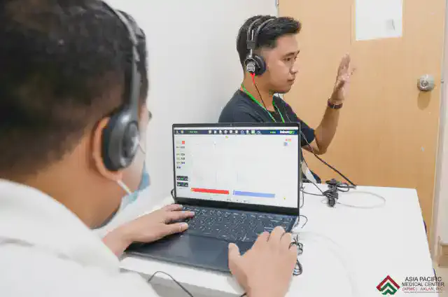 /images/v2/services/Hearing Center.jpg